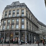 McDonald's - ビル外観
            2024年1月1日