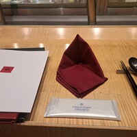 スーツァン・レストラン陳 渋谷店 - カウンター席です。