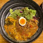 SPICY CURRY 魯珈 - 限定　ゆく年来る牡蠣