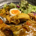 SPICY CURRY 魯珈 - 