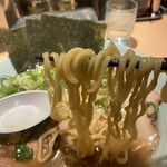 元町家 - 酒井製麺リフト