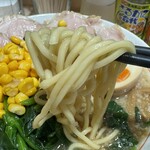 ラーメンみなみ - 自家製麺箸あげ