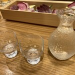Sanga Kyoudo Ryourikokkara - 腰古井 純米酒（746円＋税）