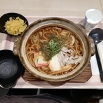 伊勢和うどん店 - 味噌煮込みうどん 1300円、大盛り 150円