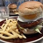 J.S.BURGERS CAFE - 