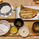 Tsukiji Shokudou Genchan - ほっけ焼き定食