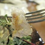 イルクオーレ ピアットスズキ - 白身魚のカルパッチョ