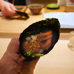 鮨 なんば - 赤貝紐きゅう巻き