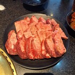 あみやき亭 - 厚切り牛タン。