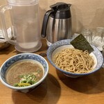 道玄坂 マンモス - 濃厚つけ麺　熱盛　890円