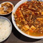 Chuuka Baru Ma-Ra Chao - 麻婆麺1000円＋おためし麻婆豆腐小鉢100円＋小ライス（サービス）