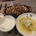 焼肉&手打ち冷麺 二郎 - A5焼肉定食