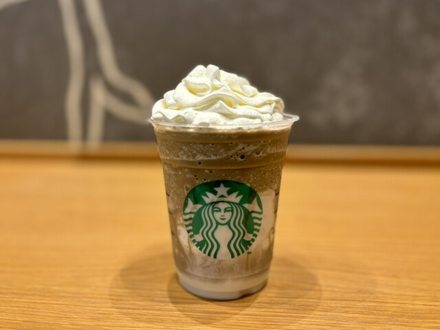 スターバックス コーヒー LINKS UMEDA 地下1階店 （STARBUCKS