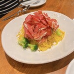 Italian Kitchen VANSAN 獨協大学前トーブイコート店 - かけ放題の生ハム。パスタもモチモチ美味しい。