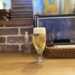 Itameshi Ando Suteki Rifurando - グラスビール