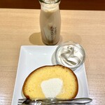 北海道牛乳カステラ - 北海道牛乳カステラロールケーキセット　カステラ、ソフトクリーム、コーヒー牛乳（ドリンク）のセット