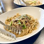 ピッツエリアバール　CACTUS　D'ORO - ・知多牛すじとポルチーニ茸のラグー　（乾麺に変更）