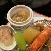 たん熊北店 リーガロイヤルホテル京都店 - 左から　紅白鯛なます　海鼠のこのわた　数の子やエビ