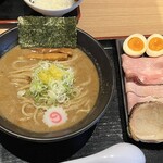 松戸富田製麺 - 特製濃厚中華そば