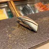 鮨 逸喜優 - こはだ