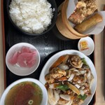 中華料理 四川 - 