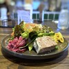 ノムカ+cafe - ◆田舎風パテと５種の前菜、生ハムがのった朝採れ野菜プレート・・これを頂くのが愉しみなのです。♪ ドレッシングは選べますから「シーザードレッシング」を。