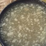 らーめん　正直もん - 米粒大ほどの背脂の浮くスープ