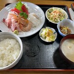 栄屋食堂 - 