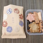 あられ とよす - 料理写真: