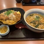 和食さと - ◆厚切りロースカツ丼普通うどんセット◆