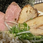 らーめん改 - 全部入り貝塩ラーメン