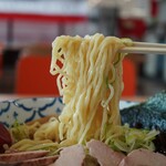 日本坂パーキングエリア（上リ） - 麺はもっちりと甘みたっぷり