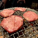 八重洲の三階 - 