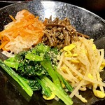 八重洲の三階 - 