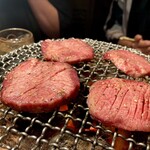 八重洲の三階 - 