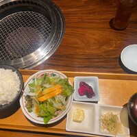 松庵 韓菜房 栄大津通店 - 