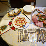 ホブゴブリン - こちら側は前菜コーナー