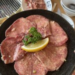 焼肉じゅうじゅう - 上たん塩