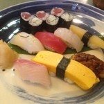 Tsukimi Sushi - にぎり