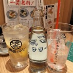 Shuumai No Jo - 凍結丸ごとレモンサワー539円とクエン酸サワー495円