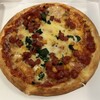 Pan Gyarakuthikku Piza Poto - ソフトサラミソーセージのピザ、740円