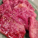 焼肉三味亭 - カルビ