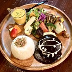 [Black Demi Hamburg] Appetizer Salad Plate