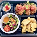 chicken cutlet Bento (boxed lunch)