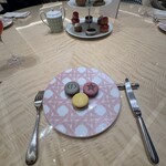 CAFE DIOR by LADUREE - 