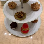 CAFE DIOR by LADUREE - 