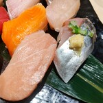 Kaiten sushi no ichi oshikoshiten - 