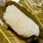 琴きき茶屋 - 桜餅