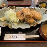 Katsuboshi - キャベツもご飯もお代わりできますよ