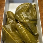 琴きき茶屋 - 桜餅